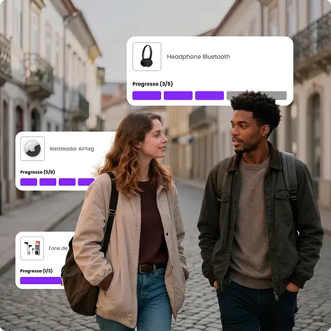 dois amigos se olhando com prêmios de indicação ao fundo